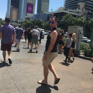 Meet your Posher, Lorans